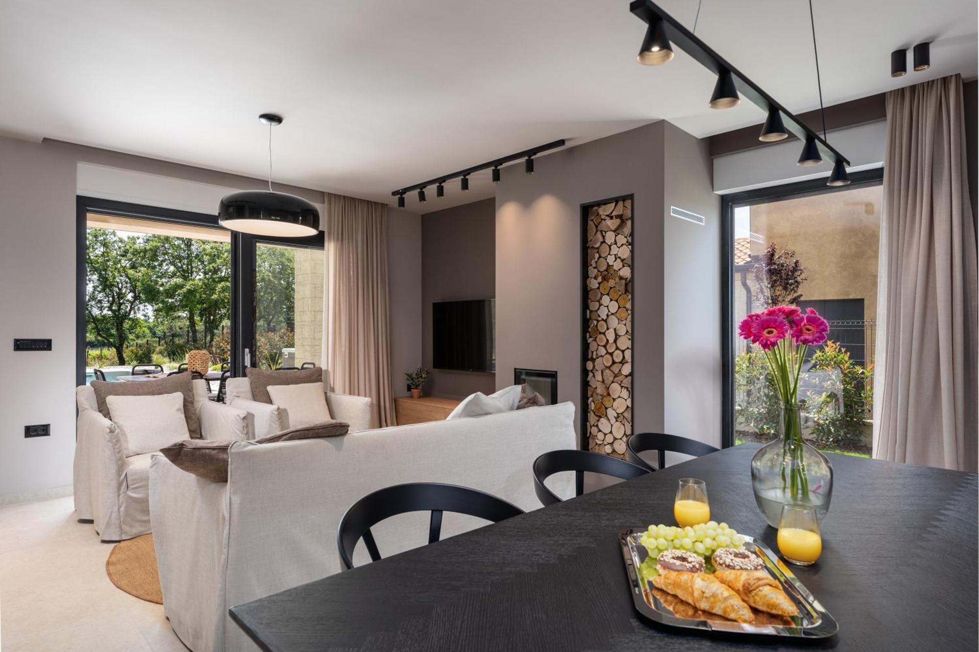 Villa San Vincenti โปเรช ภายนอก รูปภาพ